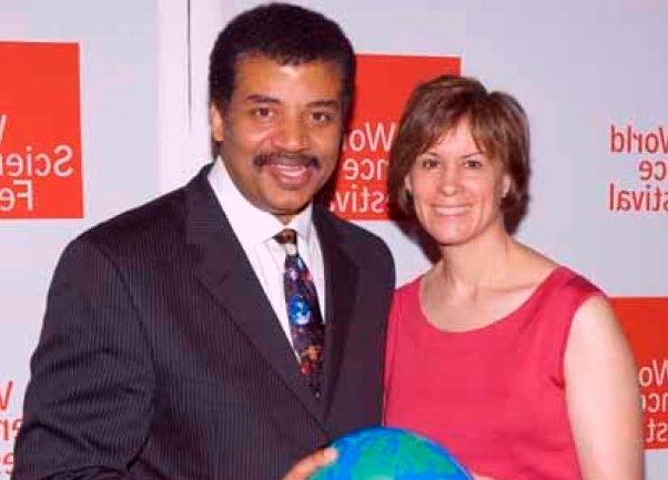 Neil deGrasse Tyson wife Alice Young | Thecelebsinfo