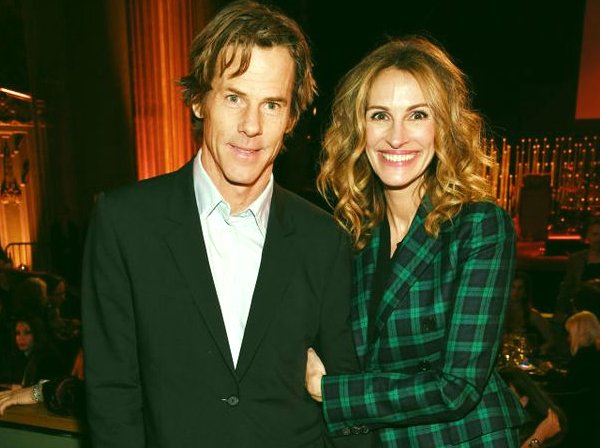 Who is Julia Roberts husband Daniel Moder? Bio, facts, net worth.